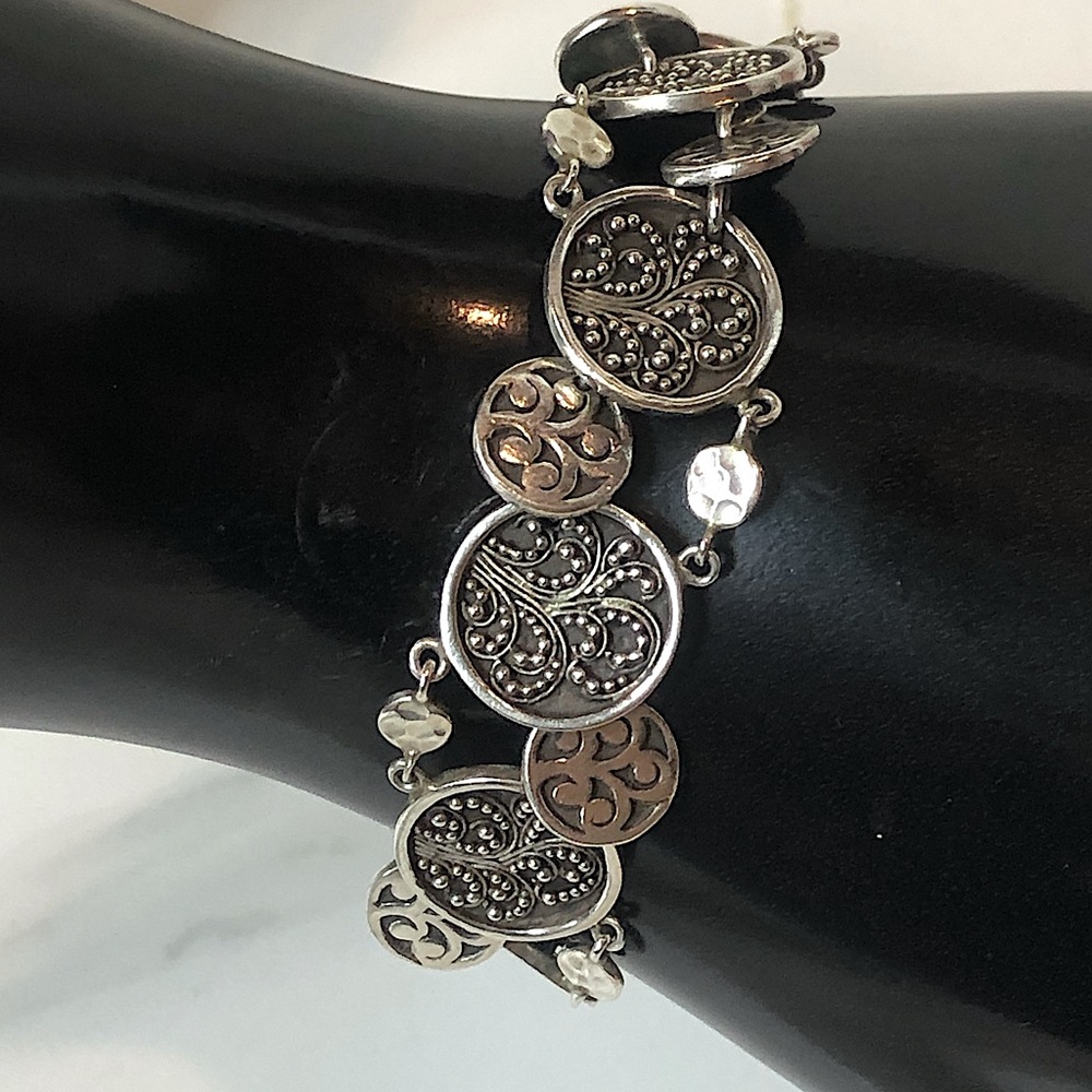 LOIS HILL Sterling Silver Cut Out & Granulated Variegated Disc Toggle Bracelet